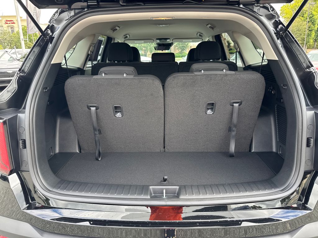 2026 Kia Sorento LX photo 18