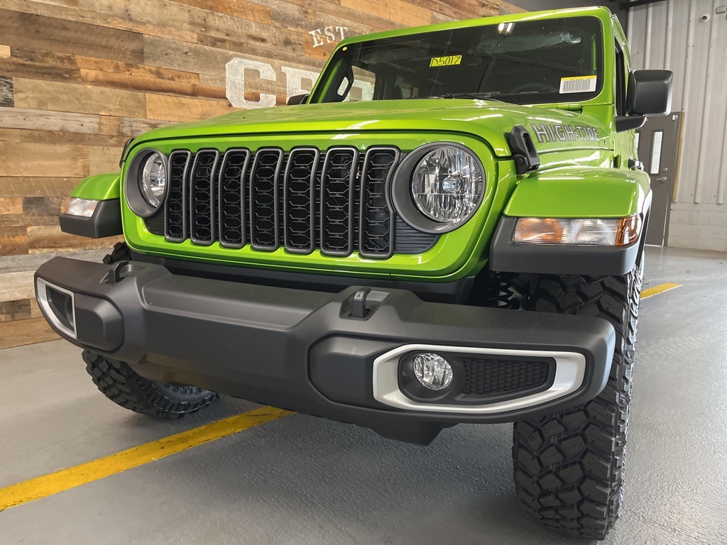 2025 Jeep Gladiator Sport photo 16