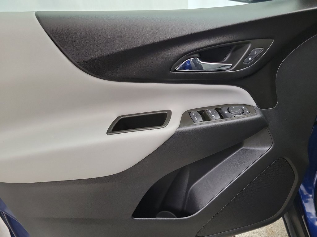 2023 Chevrolet Equinox LS photo 10
