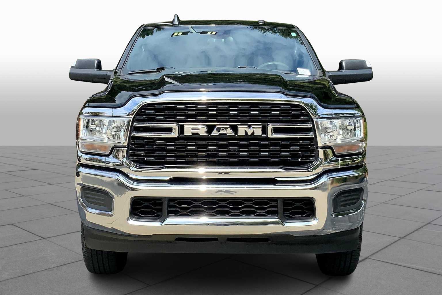 2022 Ram 2500 Big Horn photo 3