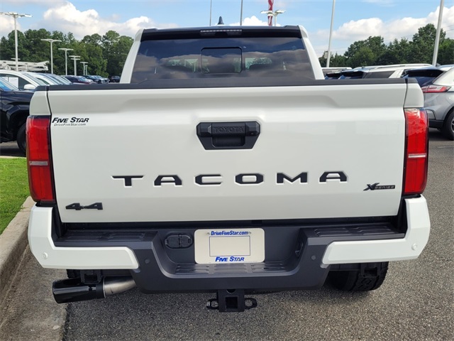 2025 Toyota Tacoma SR5 4x4 Double Cab photo 9
