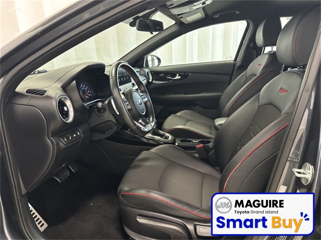 2021 Kia Forte GT photo 3