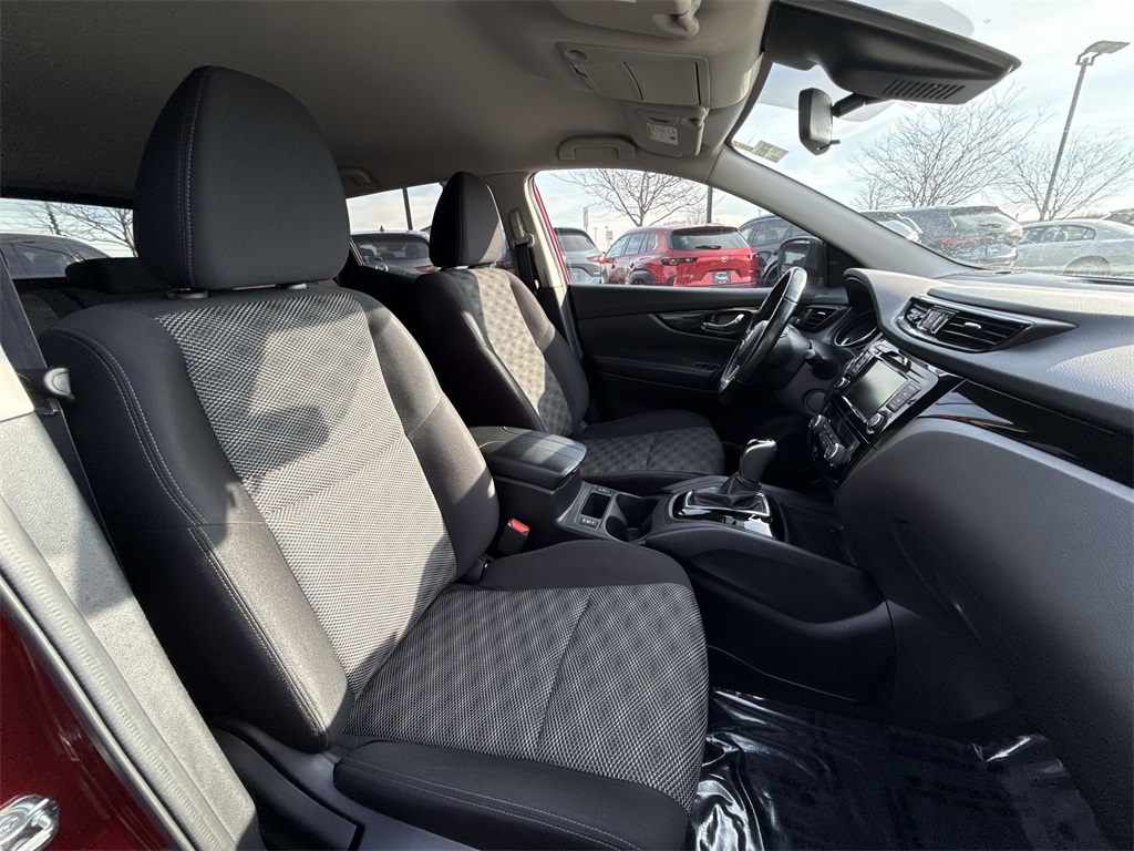 2021 NISSAN ROGUE SPORT - Image 24