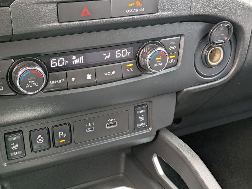 2022 Nissan Frontier SV photo 19