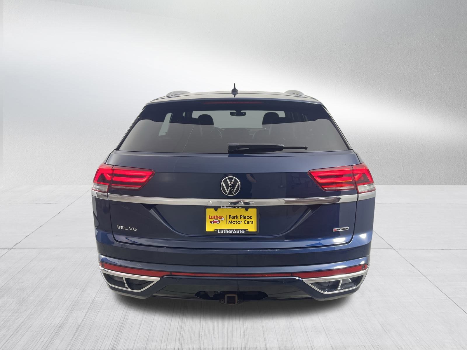 2021 Volkswagen Atlas Cross Sport V6 SEL Premium R-Line photo 4