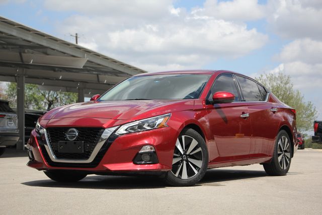 2019 Nissan Altima 2.5 SV photo 2