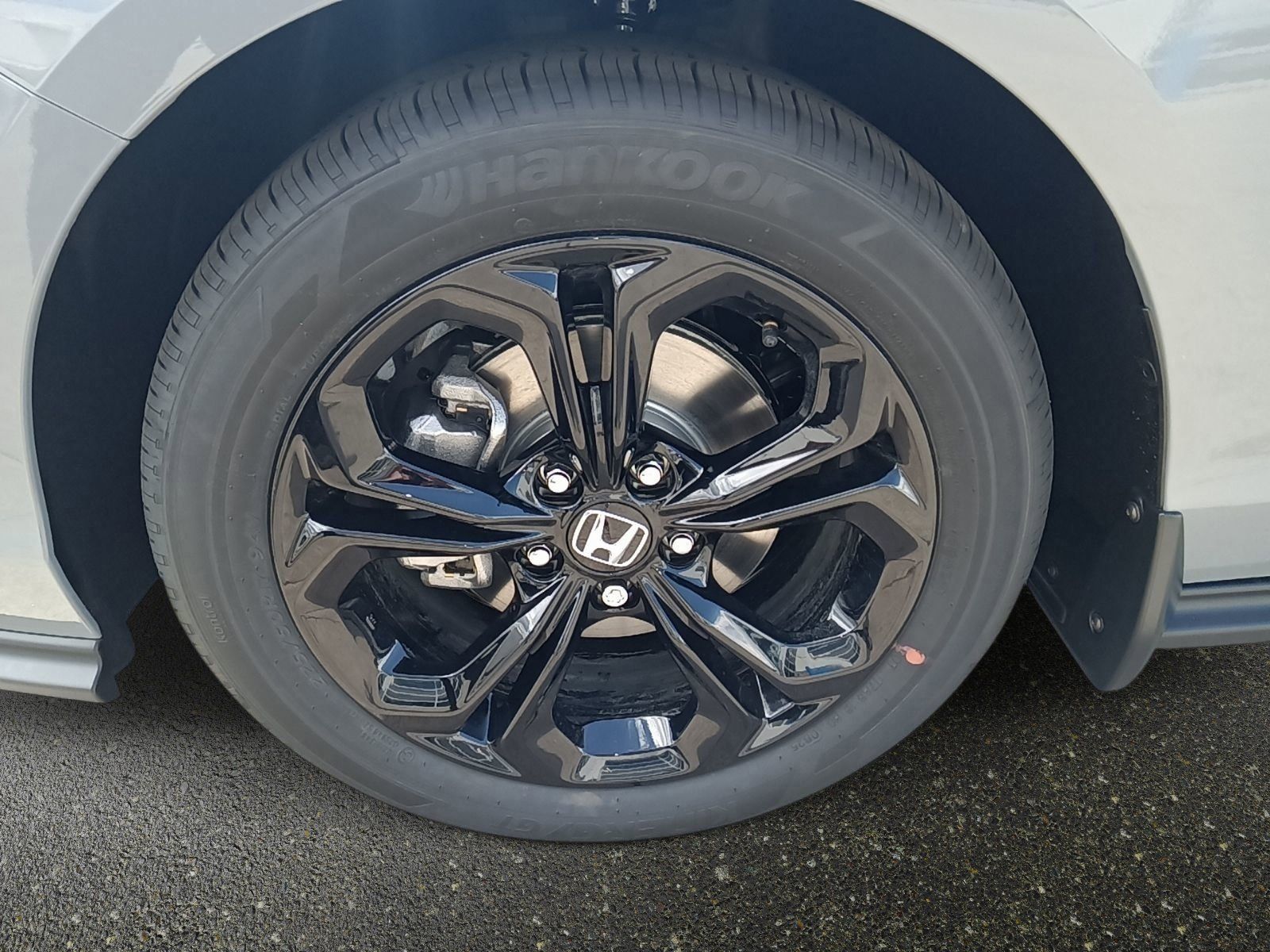 2025 Honda Accord SE photo 29
