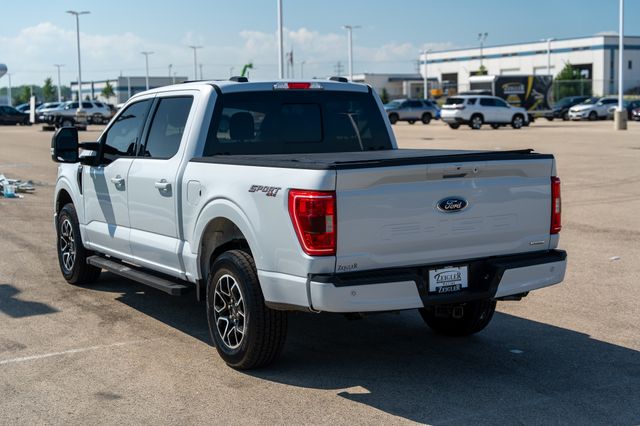 2021 Ford F-150 XLT photo 5