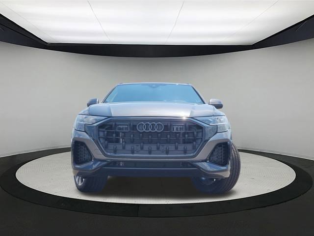 2025 Audi Q8 Premium 55 photo 3