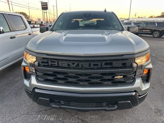 2025 Chevrolet Silverado 1500 photo 3