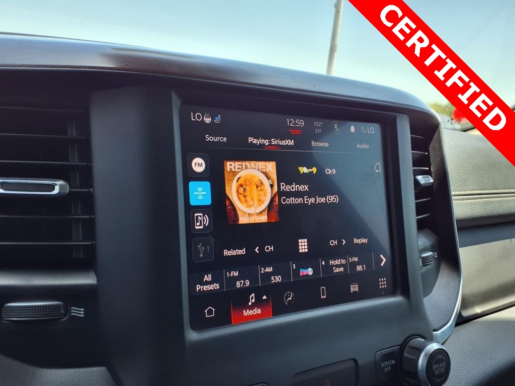 2022 Ram 1500 Laramie photo 17
