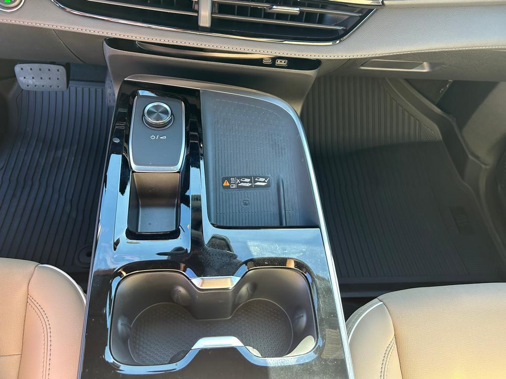 2026 Buick Enclave Preferred photo 9