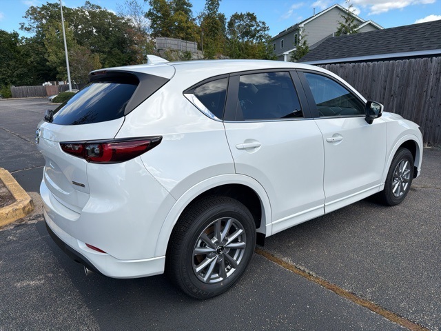 2025 Mazda CX-5 2.5 S Preferred photo 2