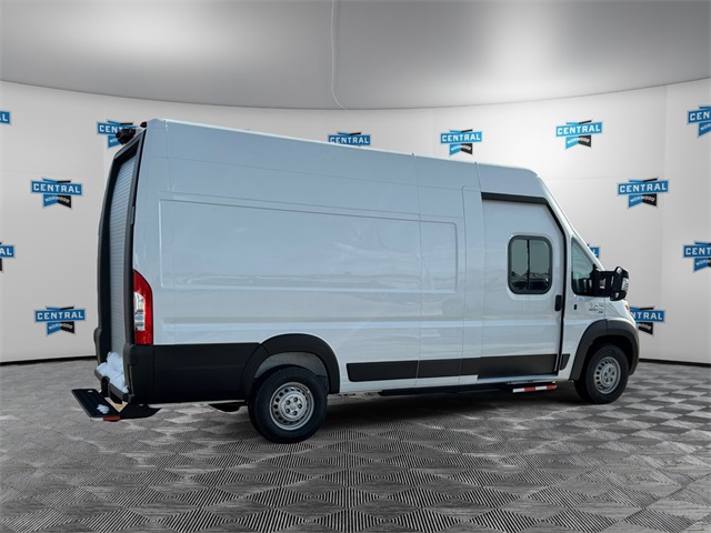 2024 Ram ProMaster 3500 photo 4