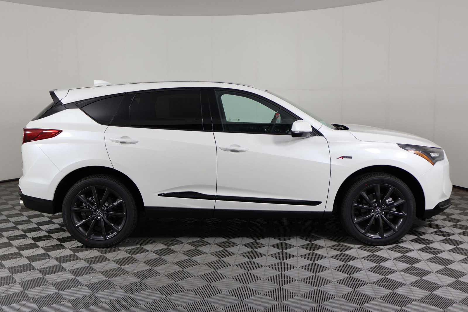 2025 Acura RDX A-Spec photo 5