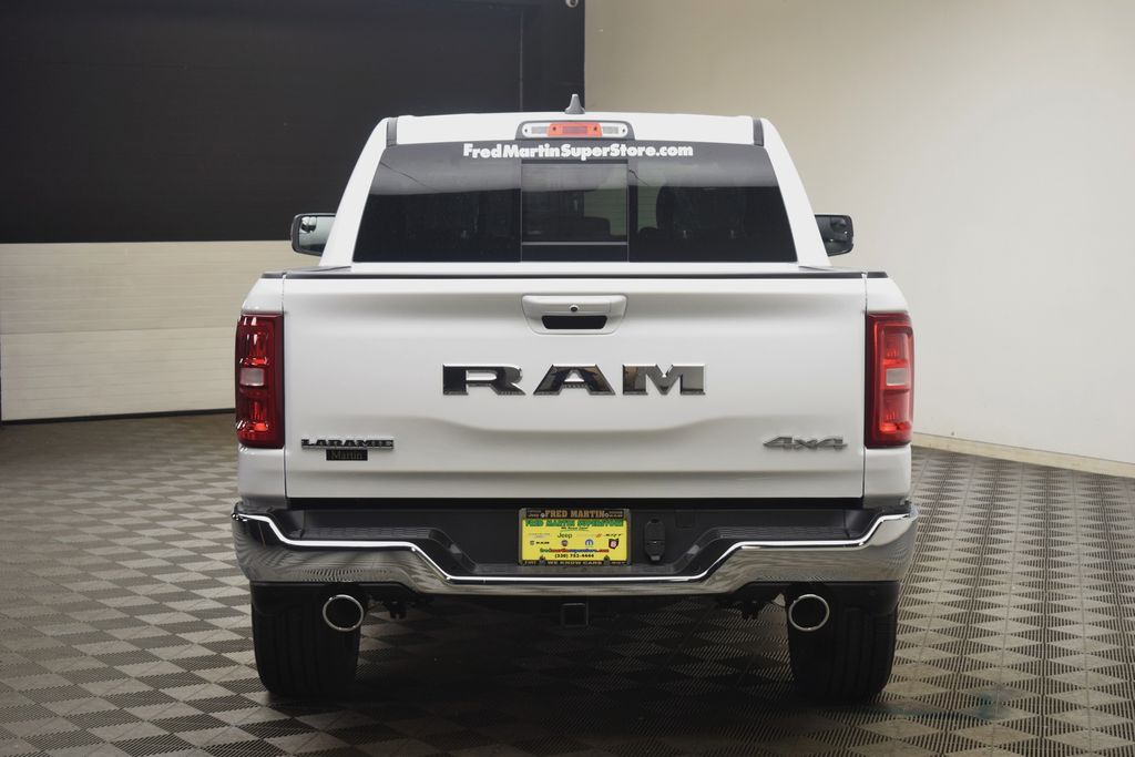 2025 Ram 1500 Laramie photo 7