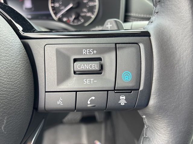 2023 Nissan Rogue SL photo 31