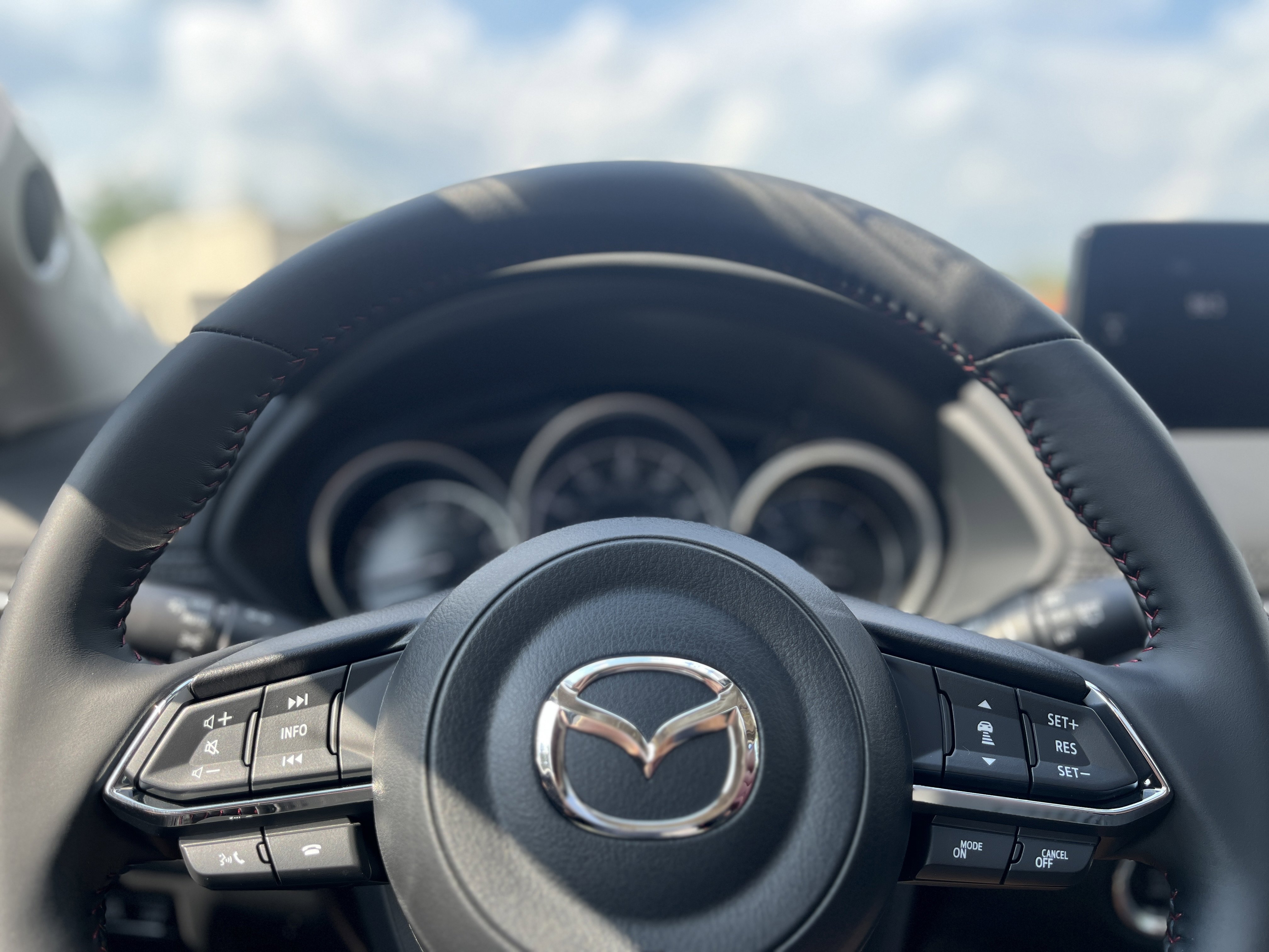2025 Mazda CX-5 2.5 S Carbon photo 3