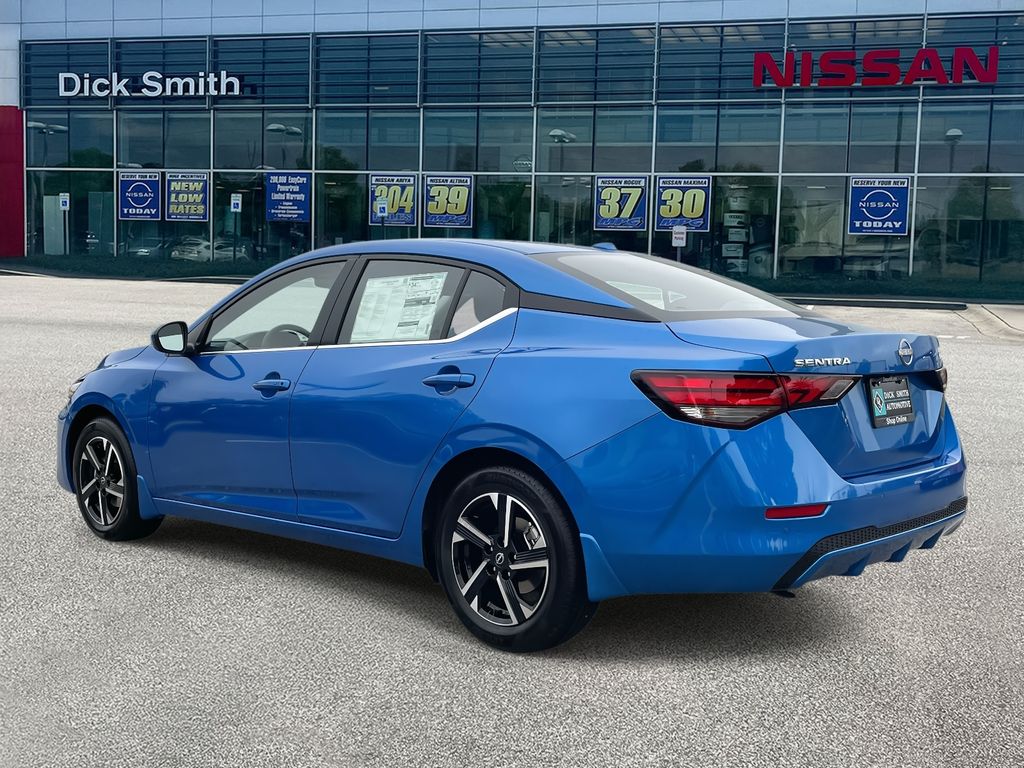 2025 Nissan Sentra SV photo 4