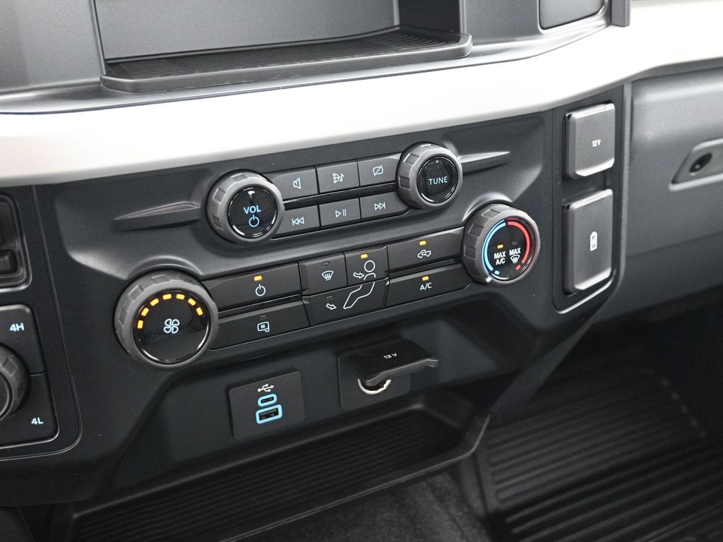 2024 Ford F-450 Chassis XL