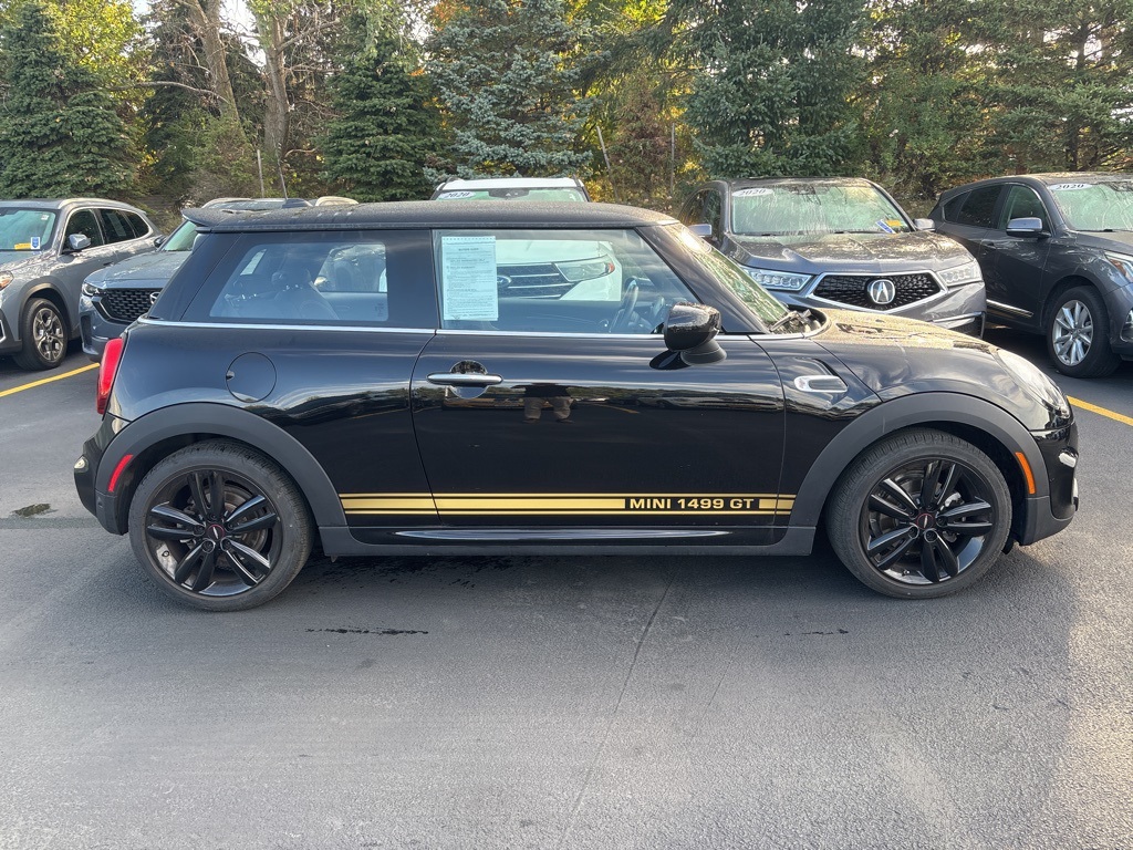 2021 Mini Cooper Hardtop photo 2