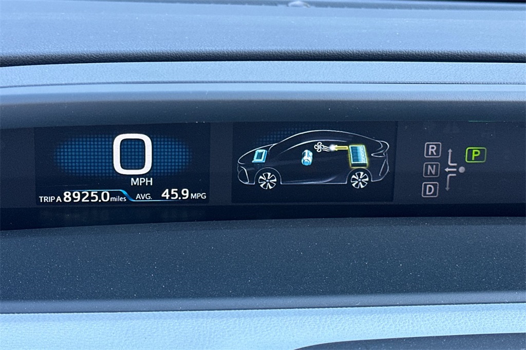 2022 Toyota Prius Prime XLE photo 23