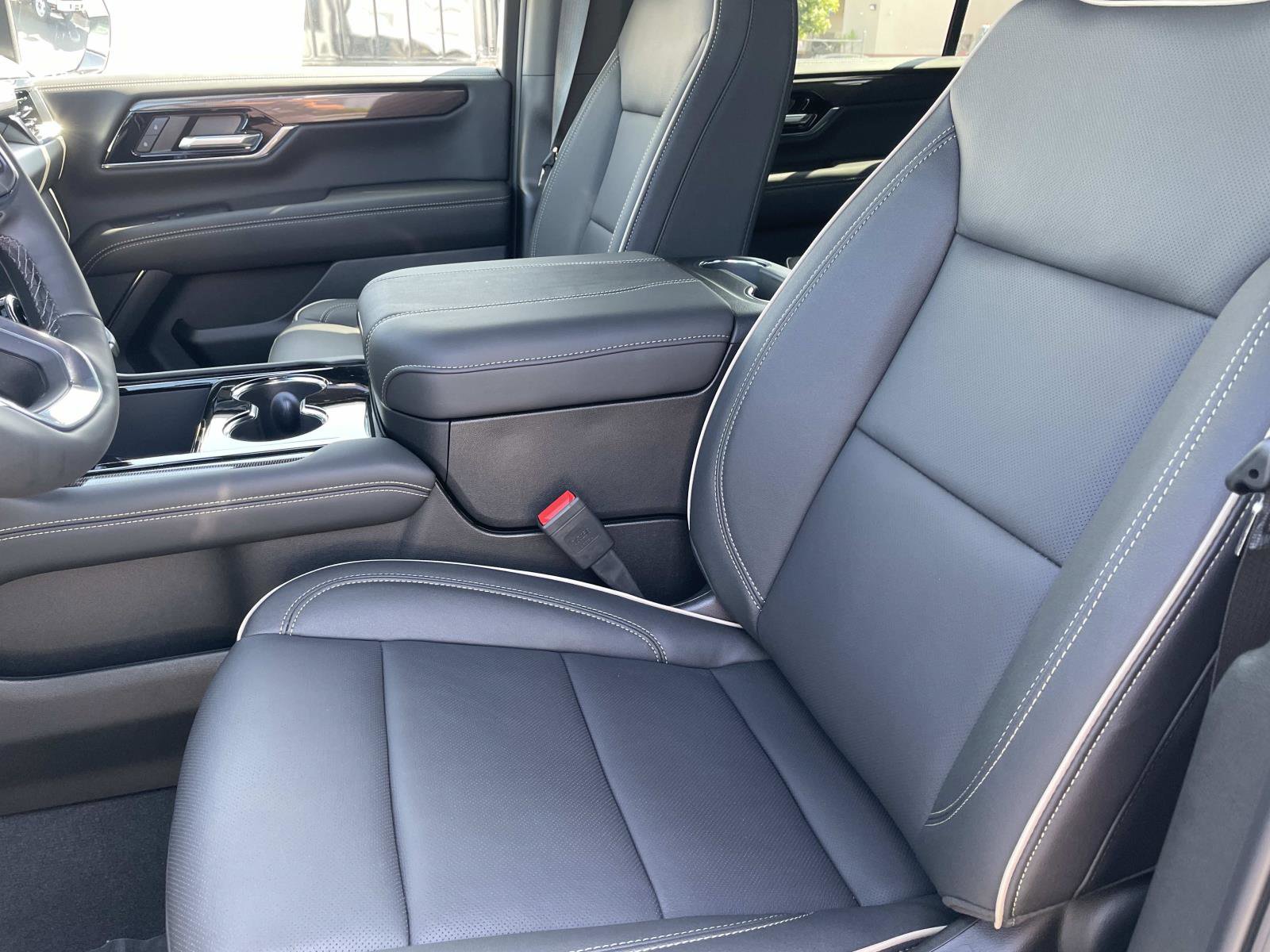 2026 Gmc Yukon XL photo 18