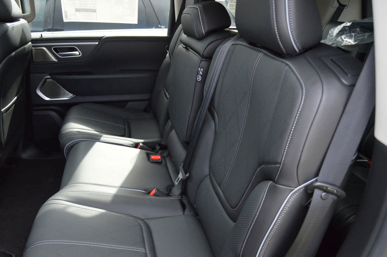 2025 Infiniti QX80 Sensory photo 20