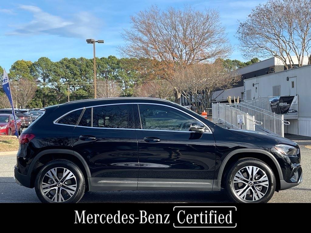 2025 Mercedes Benz GLA 250 4MATIC photo 4