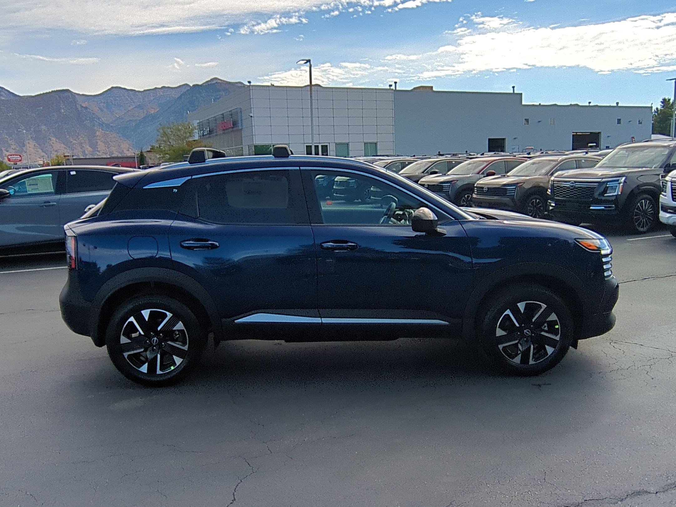 2026 Nissan Kicks SV photo 2