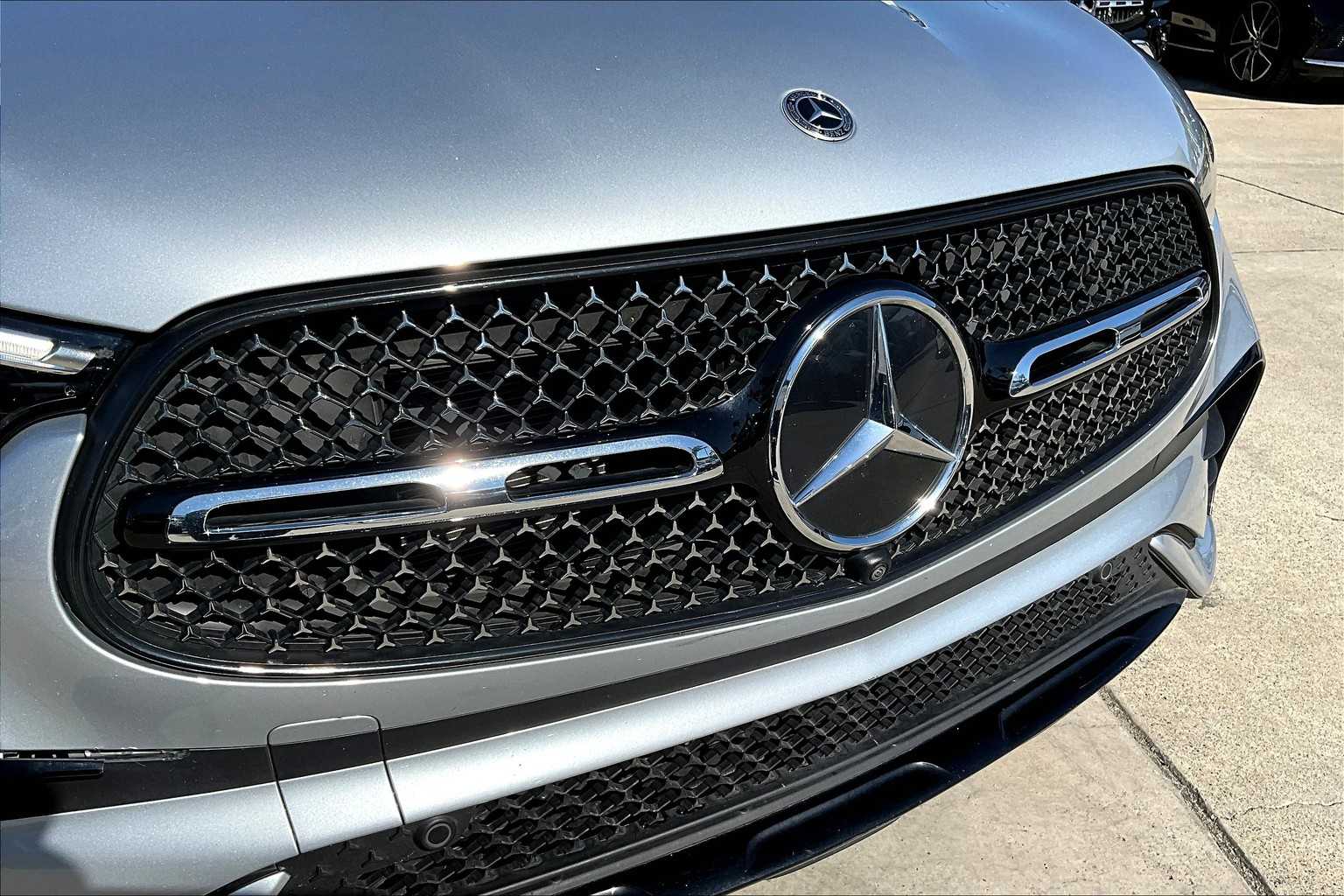 2024 Mercedes Benz GLC 300 4MATIC photo 28