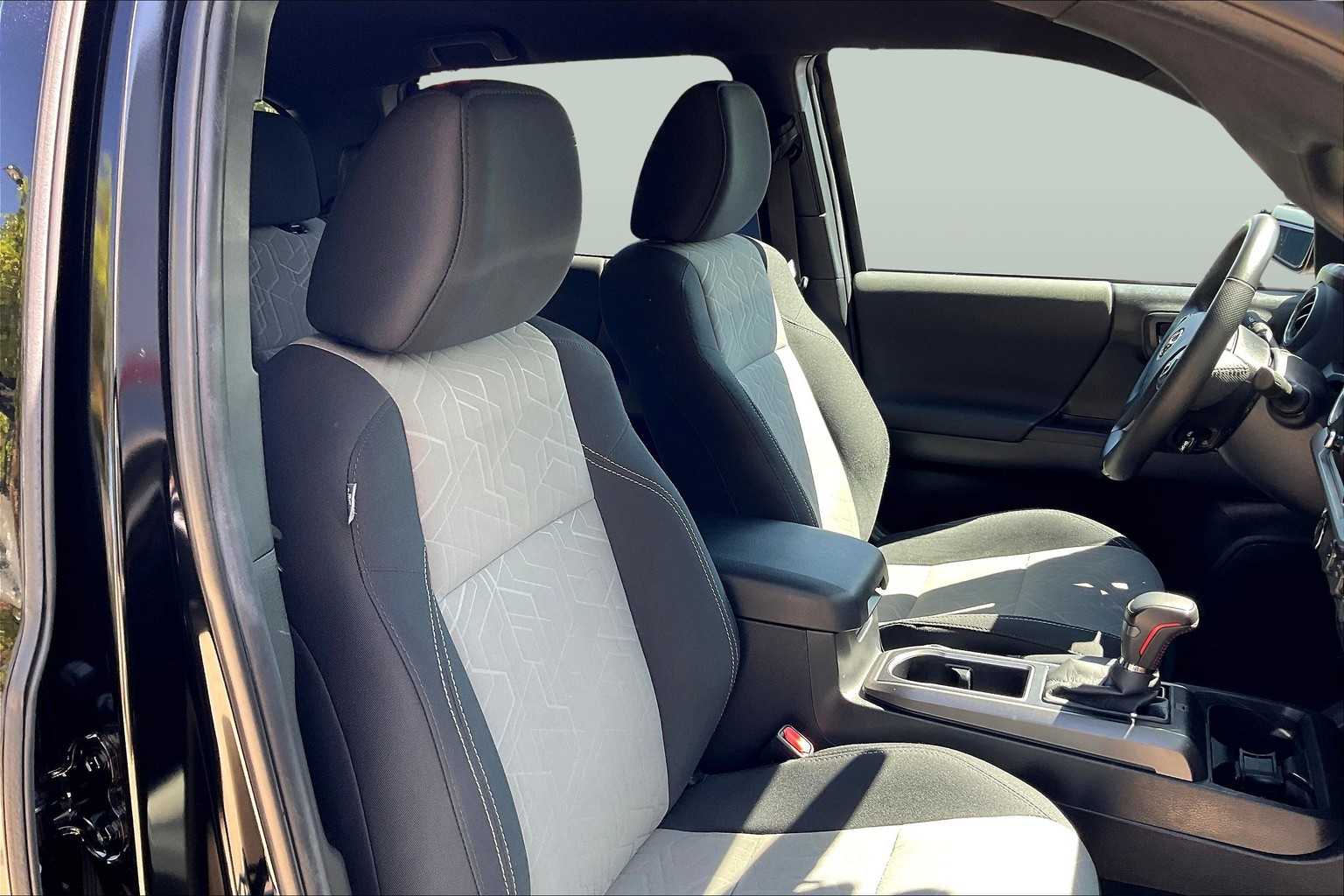 2023 Toyota Tacoma TRD Sport 4x4 Double Cab V6 photo 8