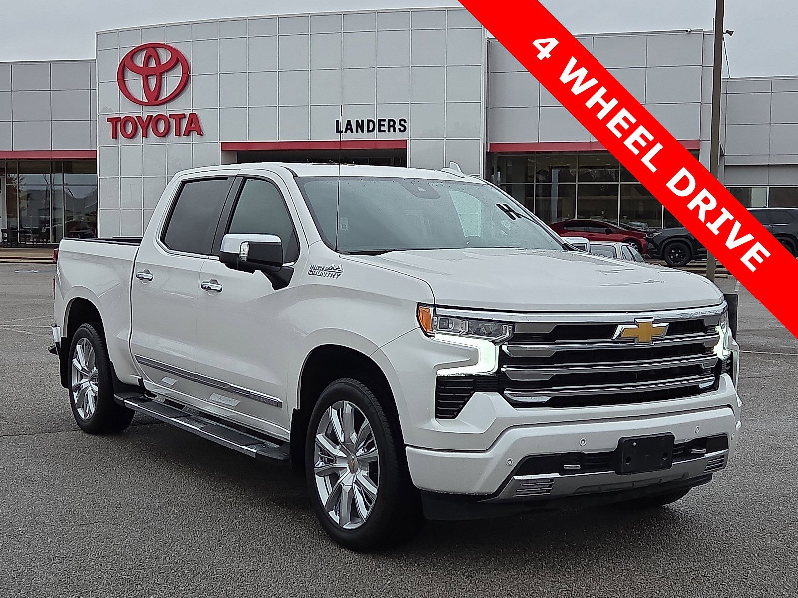 2025 Chevrolet Silverado 1500 High Country's photo