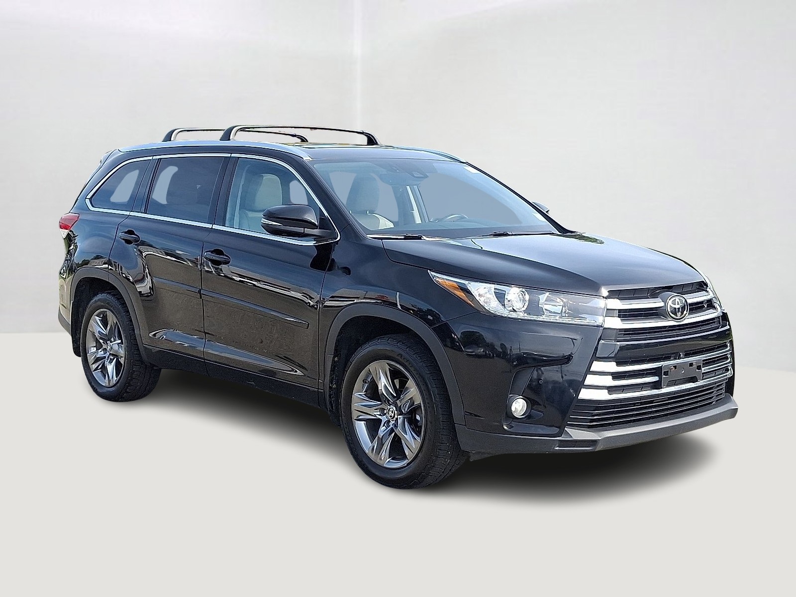 2017 Toyota Highlander Limited Platinum photo 3
