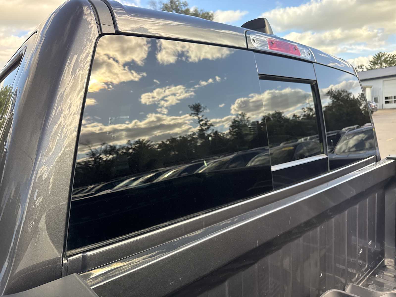 2023 Ram 1500 Laramie photo 8
