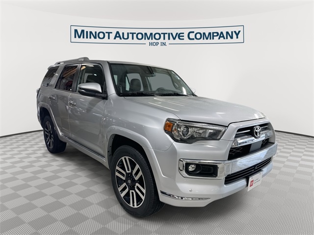 2022 Toyota 4Runner Limited's photo