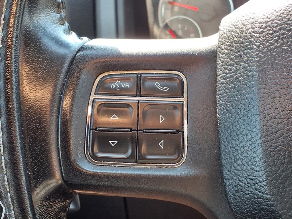 2019 Ram 1500 Classic Warlock photo 16