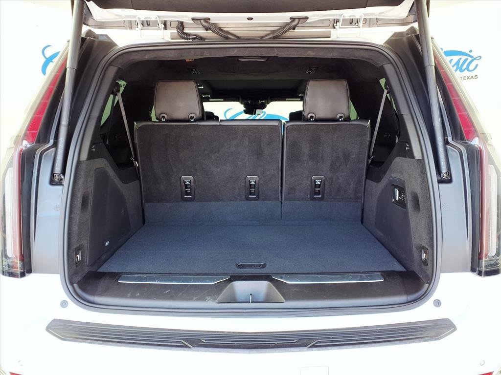 2024 Cadillac Escalade ESV Sport Platinum photo 19