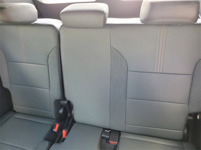 2026 Gmc Acadia AT4 photo 5
