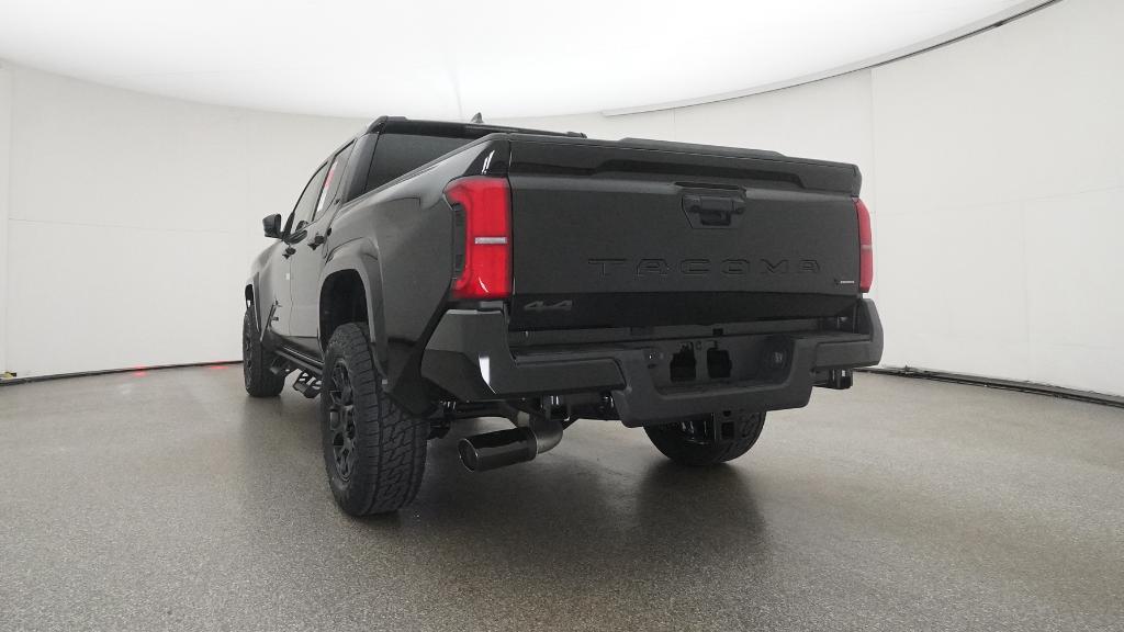 2025 Toyota Tacoma SR5 4x4 Double Cab photo 16