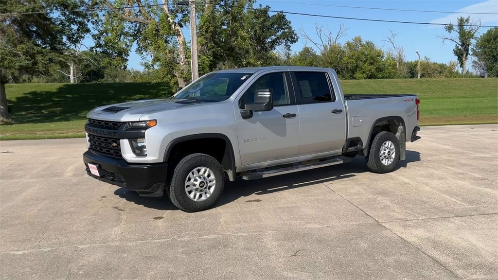 2022 Chevrolet Silverado 2500HD photo 3