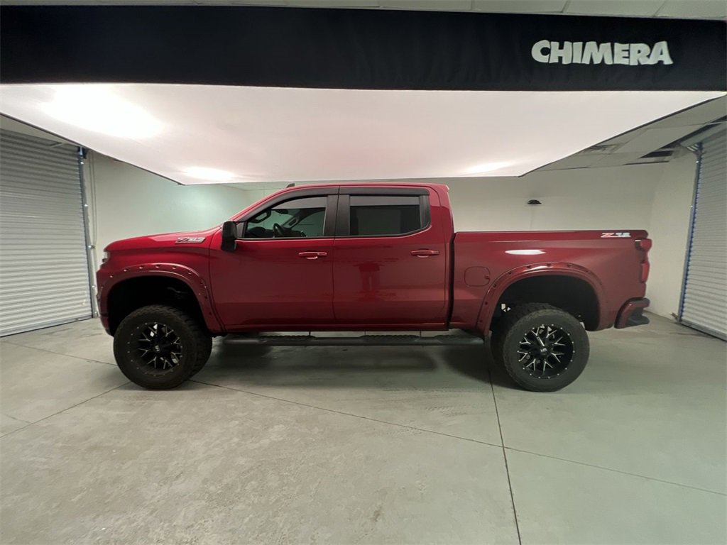 2021 Chevrolet Silverado RST photo 4