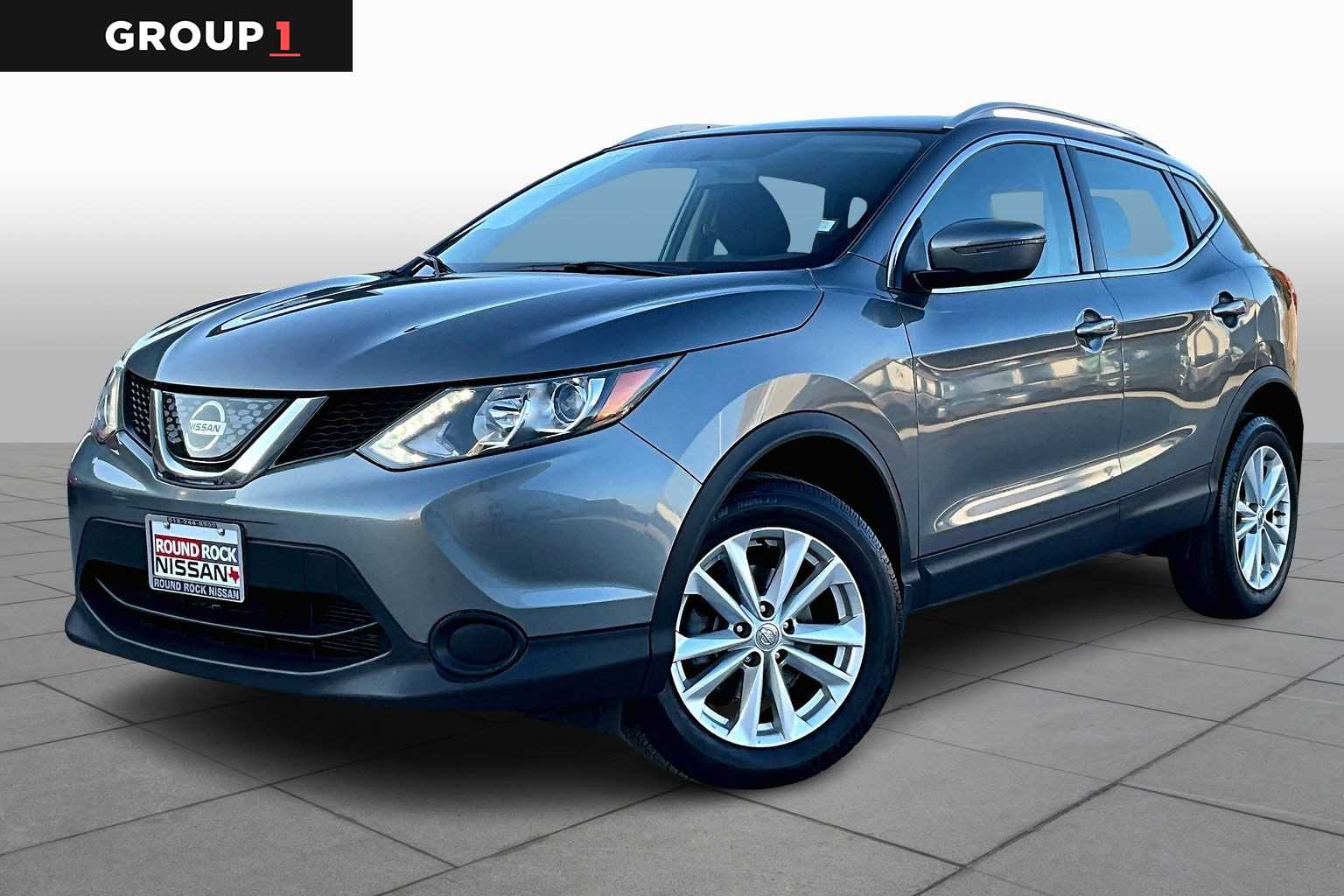 2018 Nissan Rogue Sport SV's photo