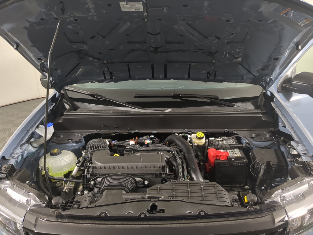 2025 Ford Maverick Lariat photo 16