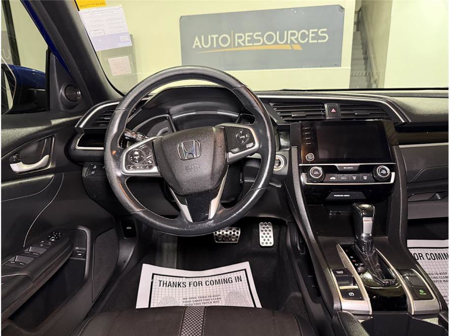 2020 Honda Civic Sport photo 17