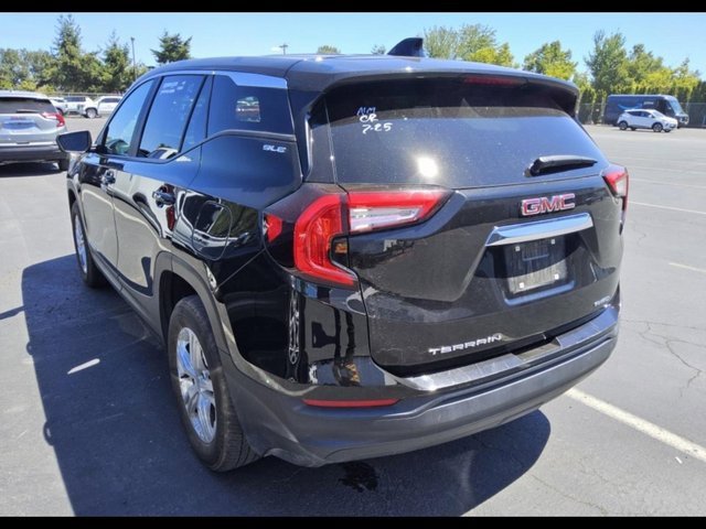 2024 Gmc Terrain SLE photo 3