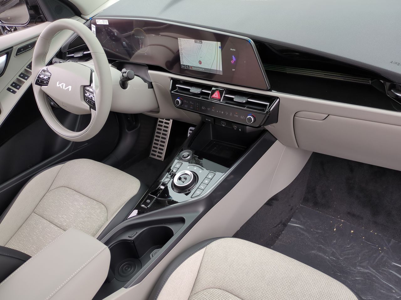 2024 Kia Niro EV Wave photo 25