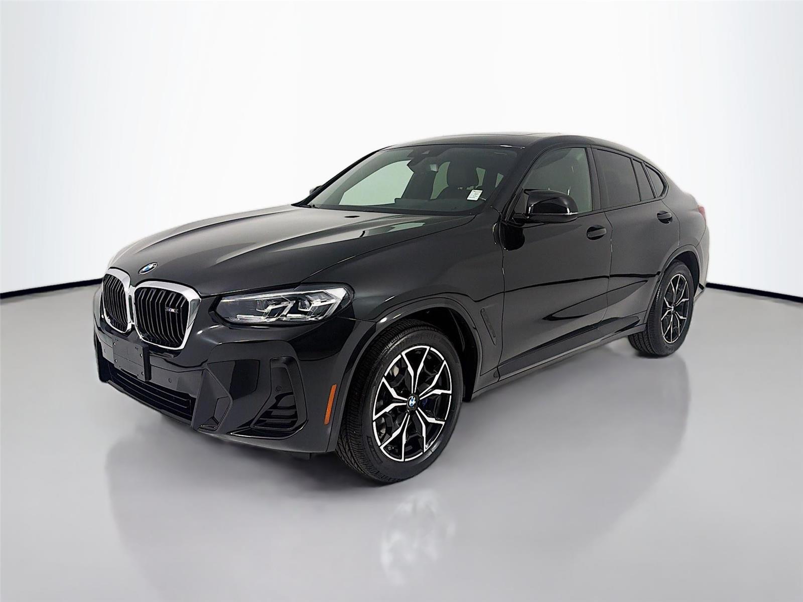 2023 BMW X4 M40i's photo
