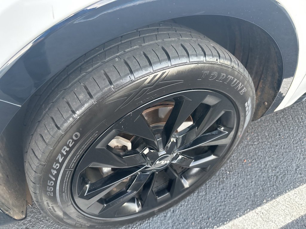 2022 Kia Sorento SX photo 4