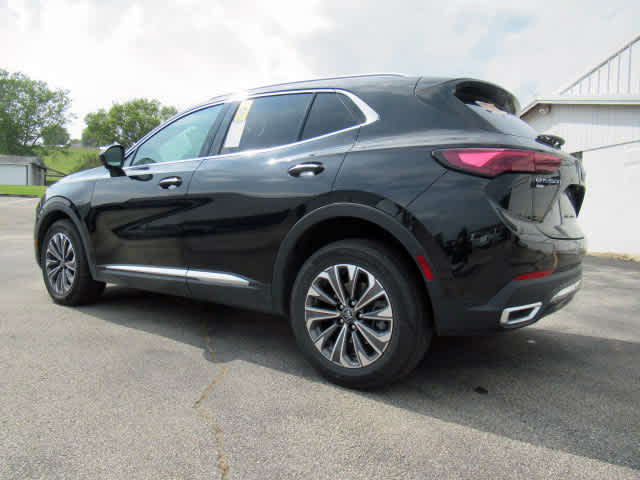 2025 Buick Envision Preferred photo 2